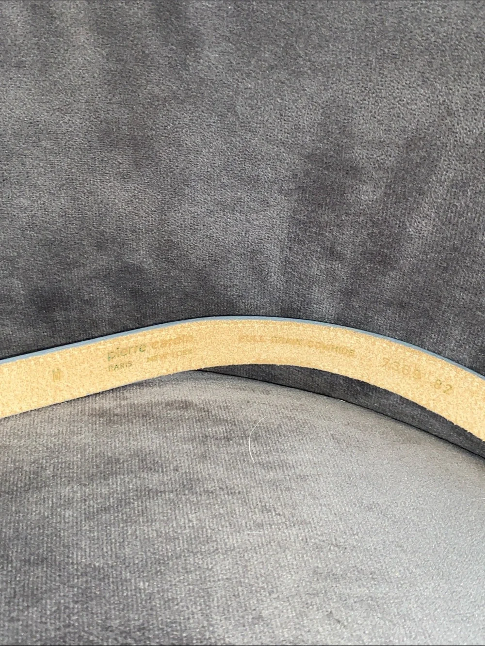 Vintage Pierre Cardin Leather Belt Light Gray Gold Buckle Skinny